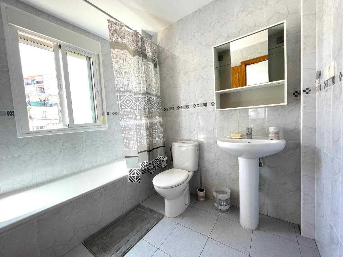 Апартаменти Casita Maria L View & Smarttv Малага Екстер'єр фото