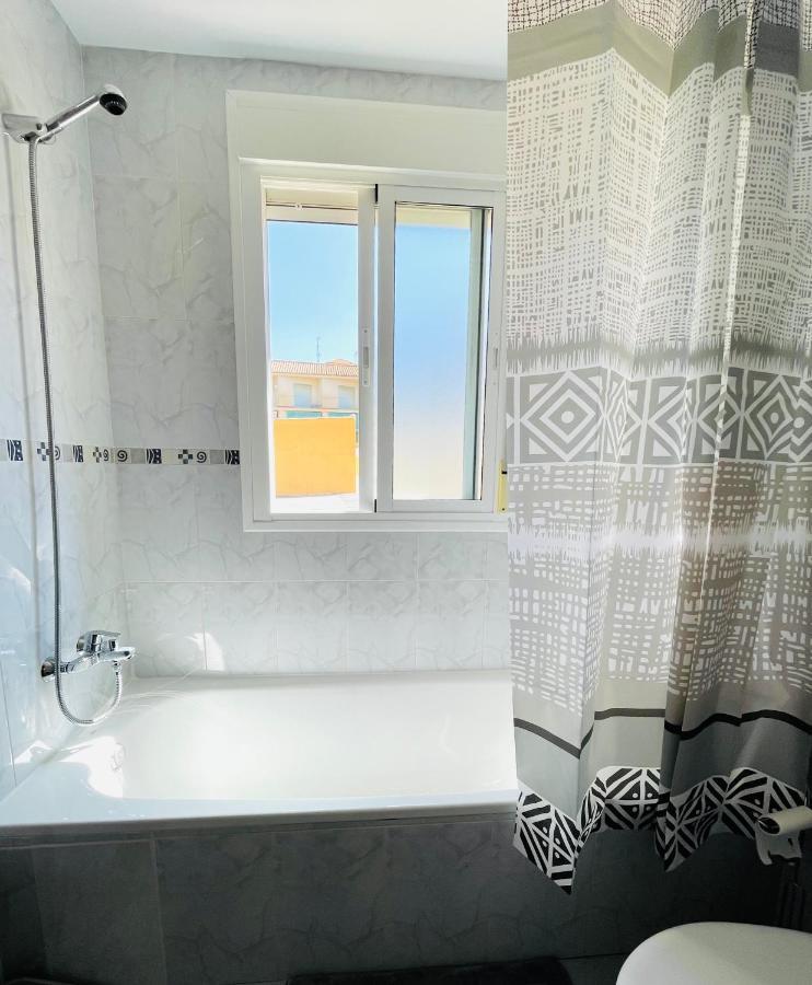 Апартаменти Casita Maria L View & Smarttv Малага Екстер'єр фото